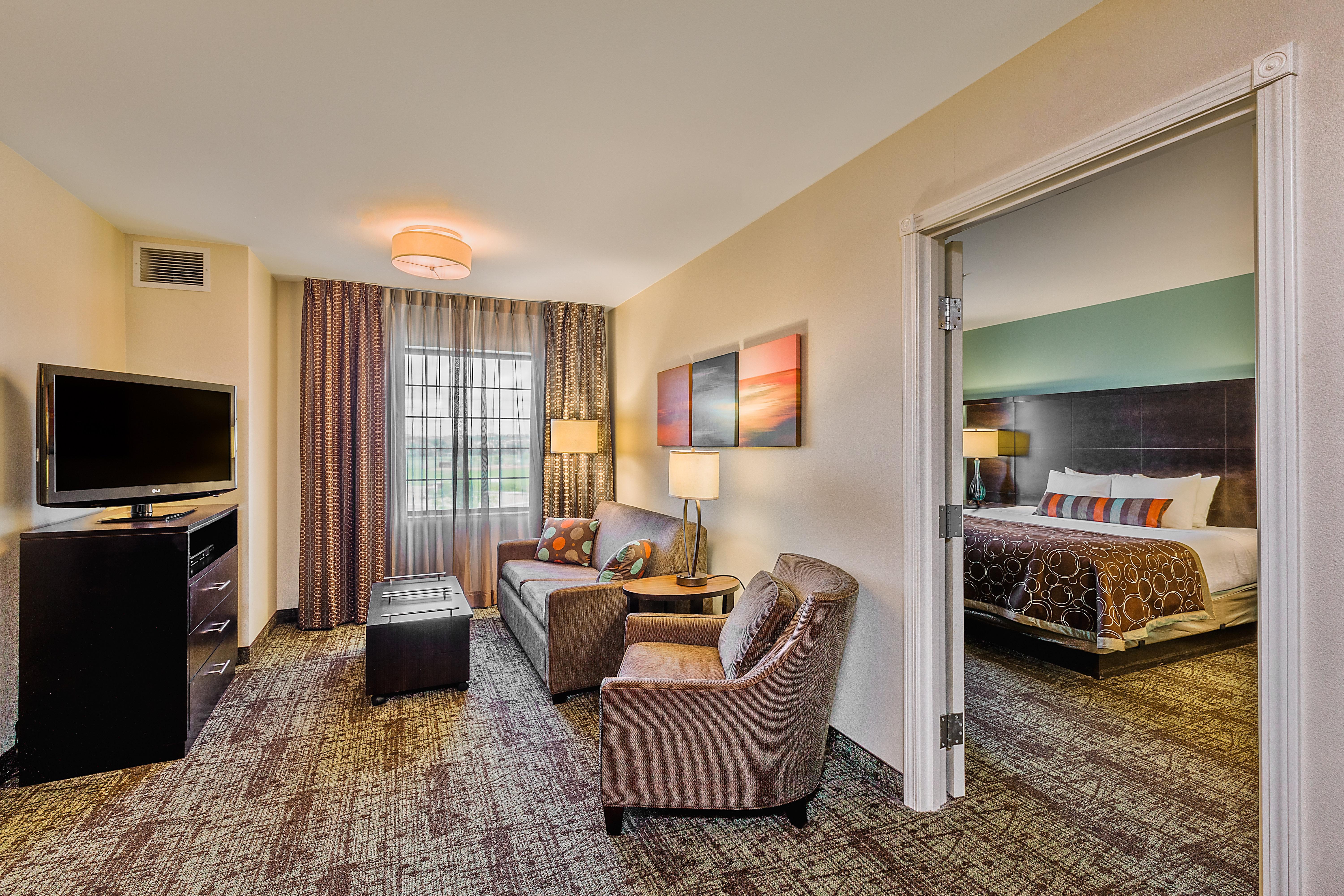 Staybridge Suites Bismarck By Ihg Exterior photo