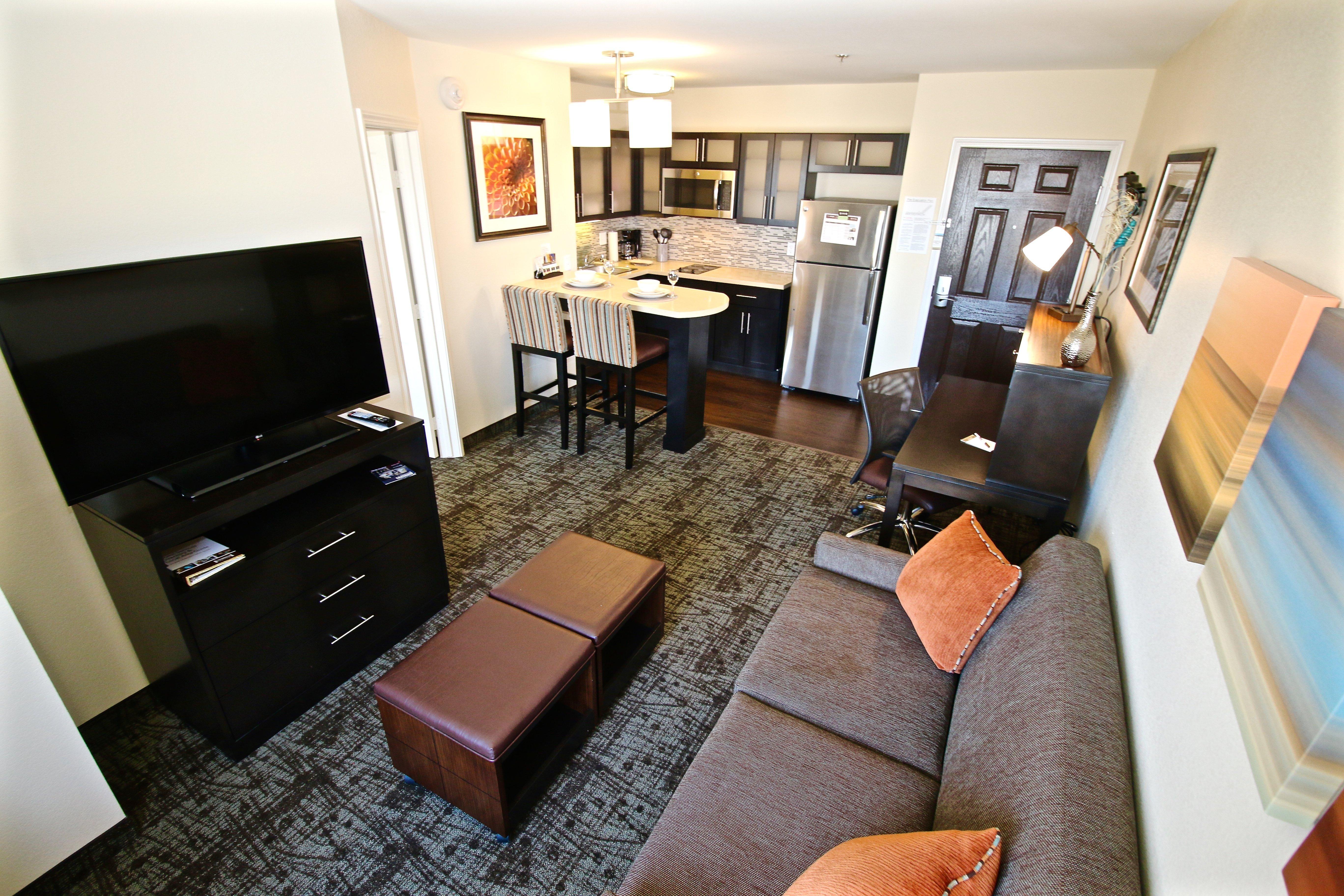 Staybridge Suites Bismarck By Ihg Exterior photo
