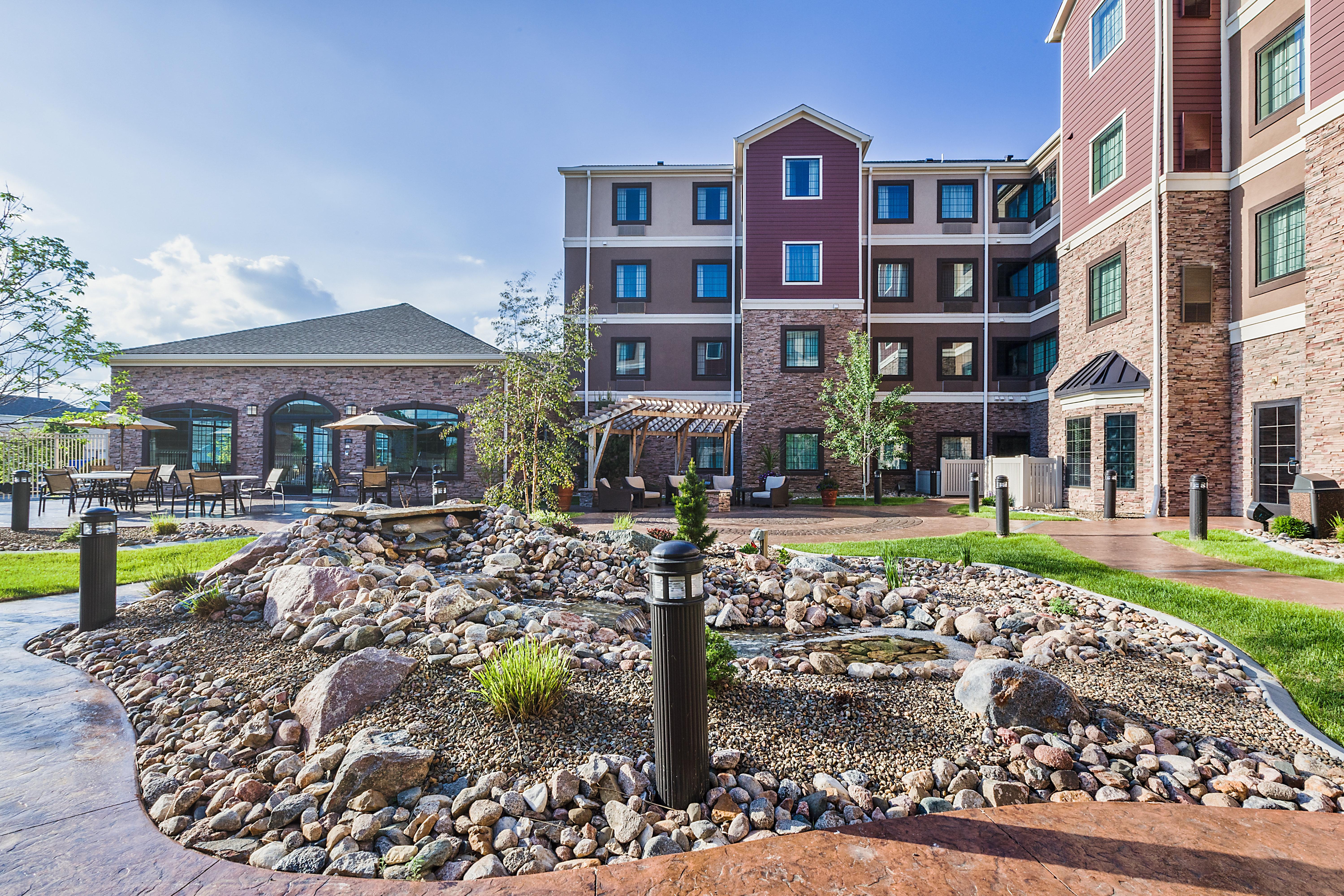 Staybridge Suites Bismarck, An Ihg Hotel Exterior photo