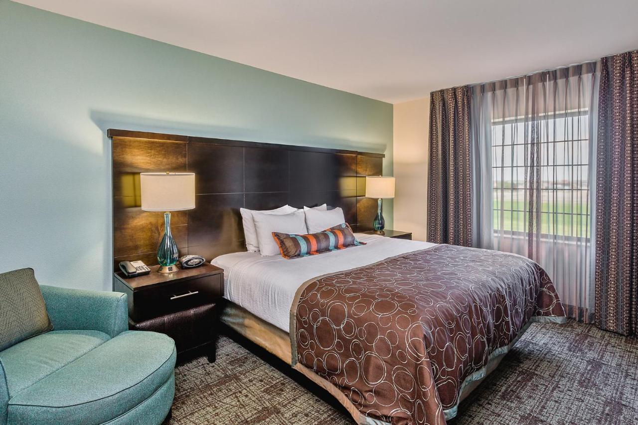 Staybridge Suites Bismarck By Ihg Exterior photo