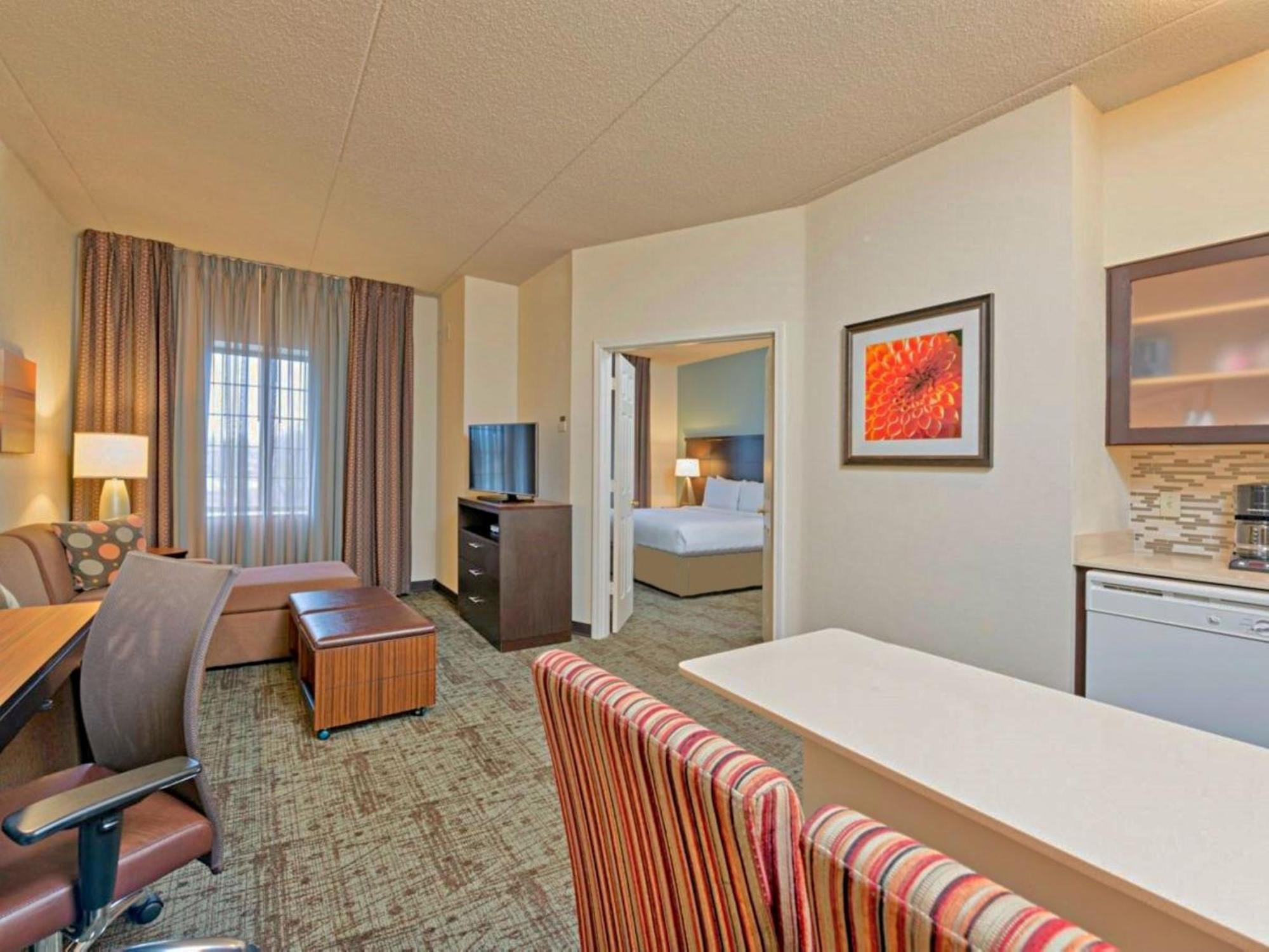 Staybridge Suites Bismarck By Ihg Exterior photo