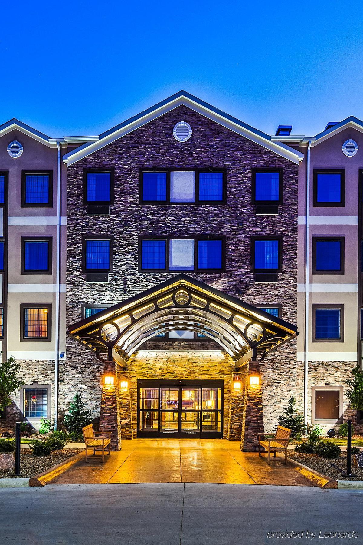 Staybridge Suites Bismarck, An Ihg Hotel Exterior photo